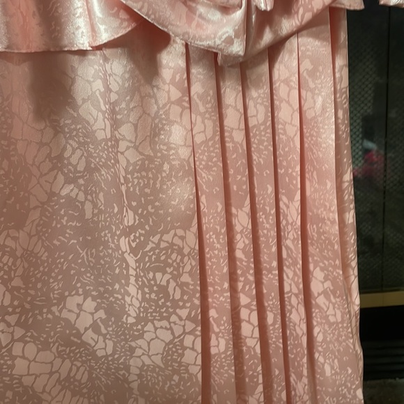 Silky pink vintage dress (item 022412) - Picture 2 of 5